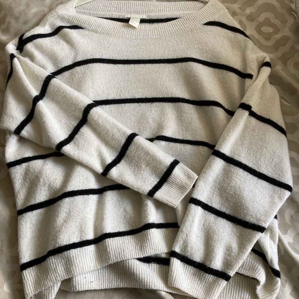 L H&M Sweater